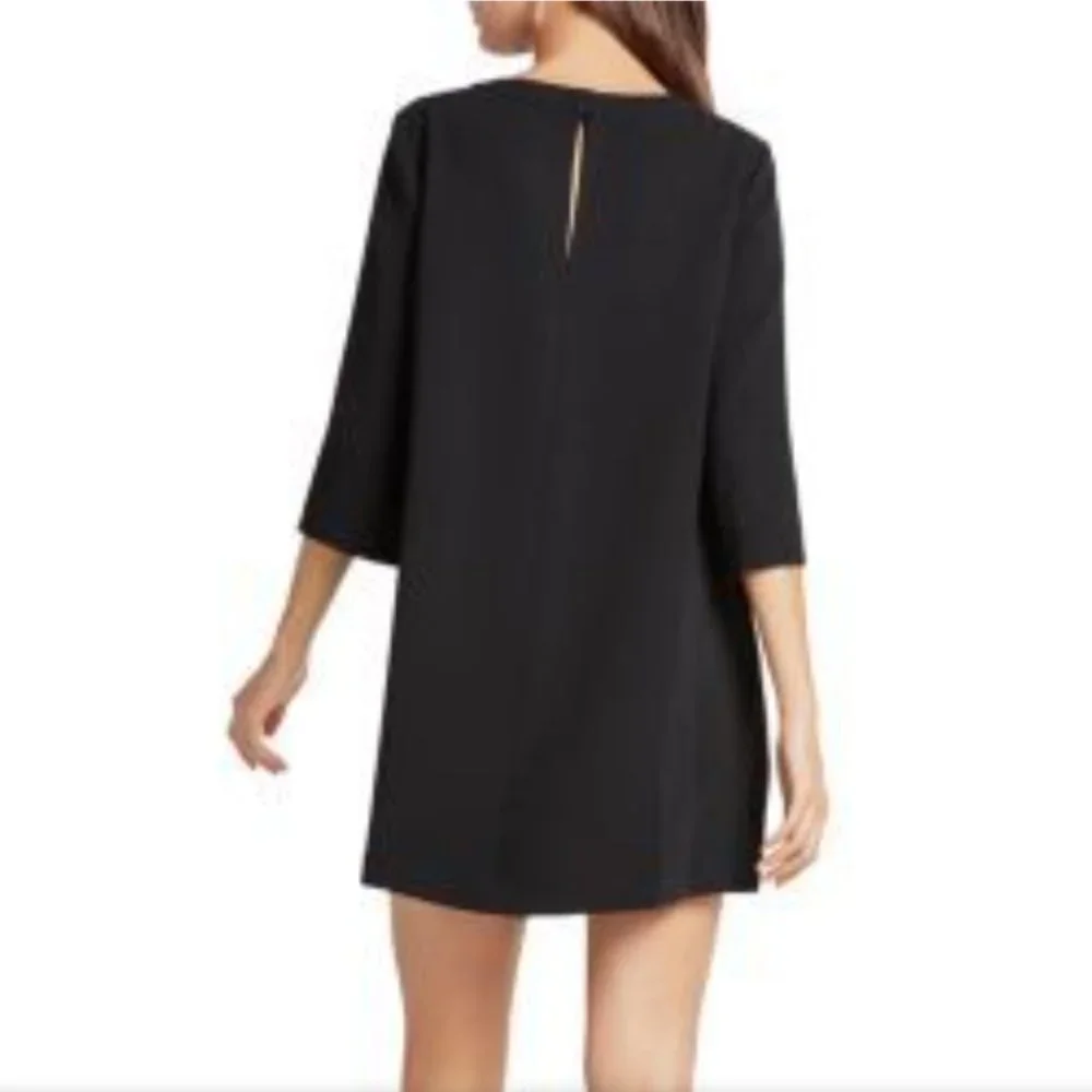NWT $88 BCBGeneration Little Black Dress w/ Keyhole in XS!